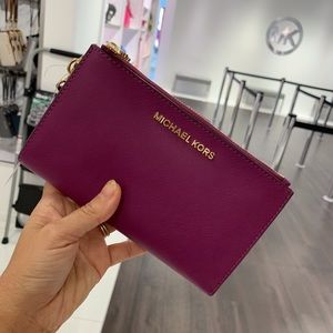 Michael Kors Jet Set Double Zip Wristlet
